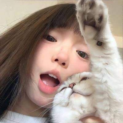她不见了